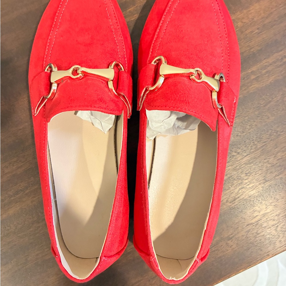 Elegant Red Loafers with Gold Detail